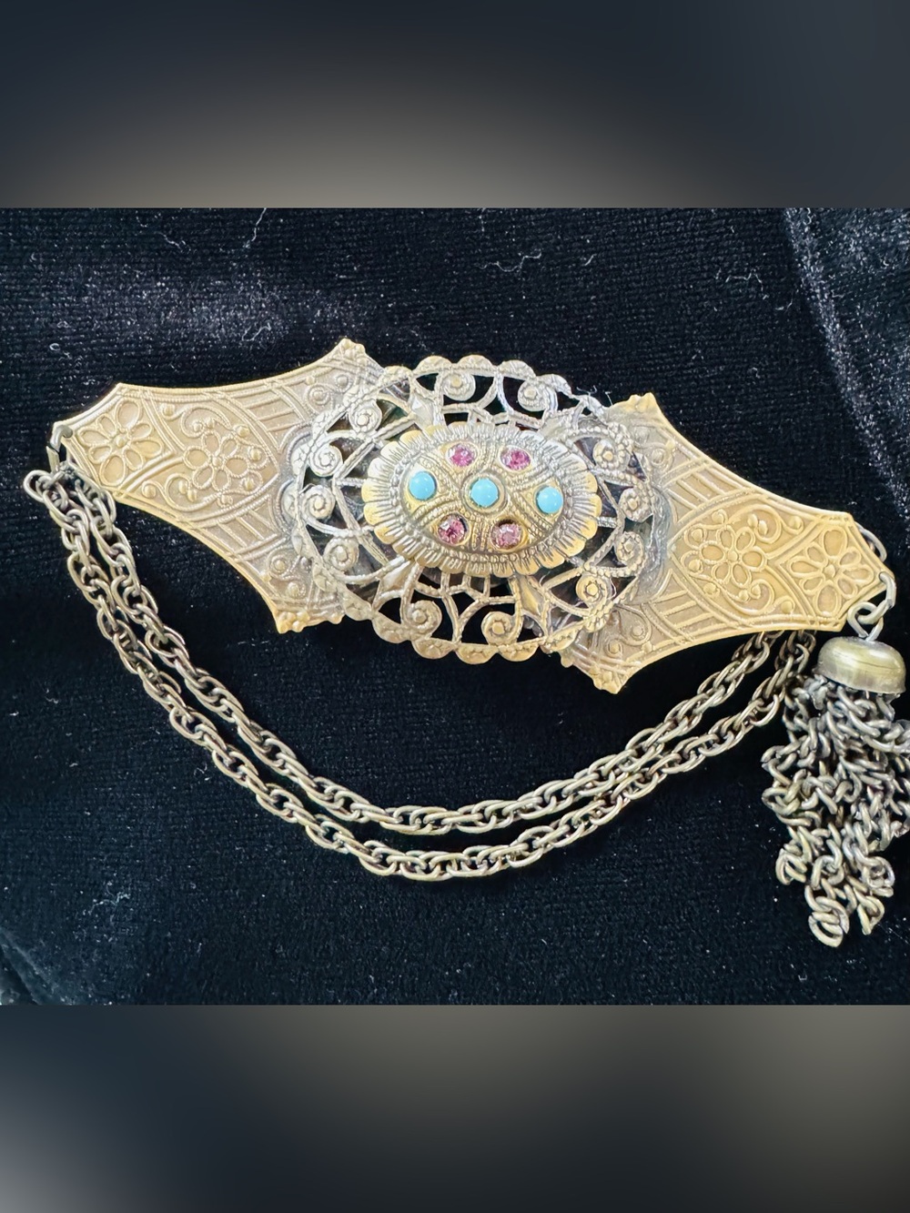 Antique-Style Gold Tone Filigree Brooch with Multicolor Stones.